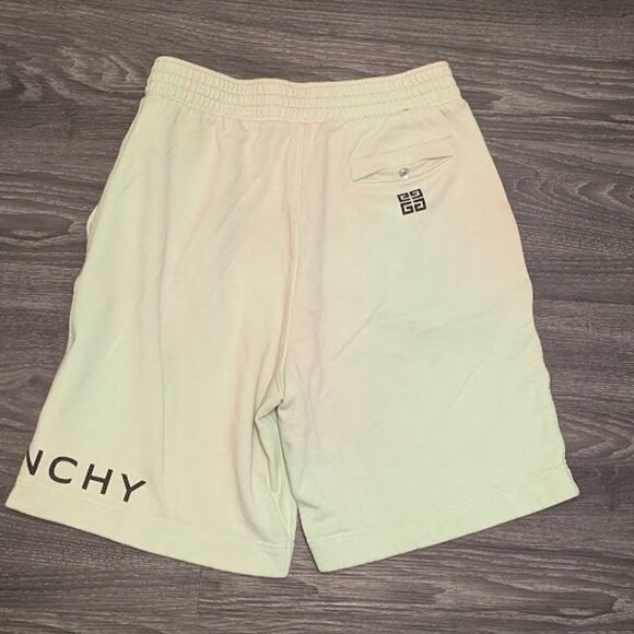 GIVENCHY Two Tone Color Shorts - Picture 6 of 9